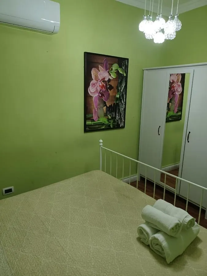 Guest house Ponte Di Chiaia Hotel Naples Italy